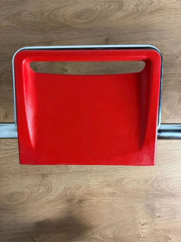 Illustration numéro 5 du produit Banc 3 places FERFOR – design Estudi Cread, années 1980