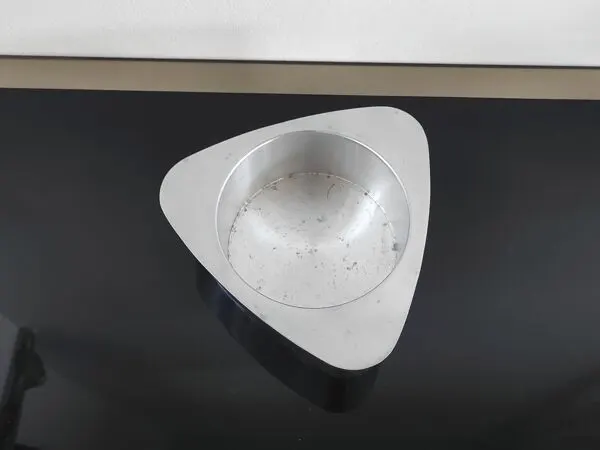 Illustration numéro 5 du produit Grand Bougeoir / Photophore Vintage IKEA Aluminium Brossé 90s