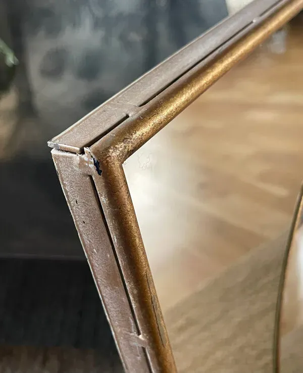 Illustration numéro 5 du produit Miroir convexe 1960.