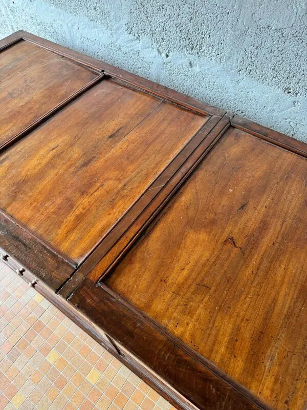 Illustration numéro 5 du produit Ancien meuble de magasin