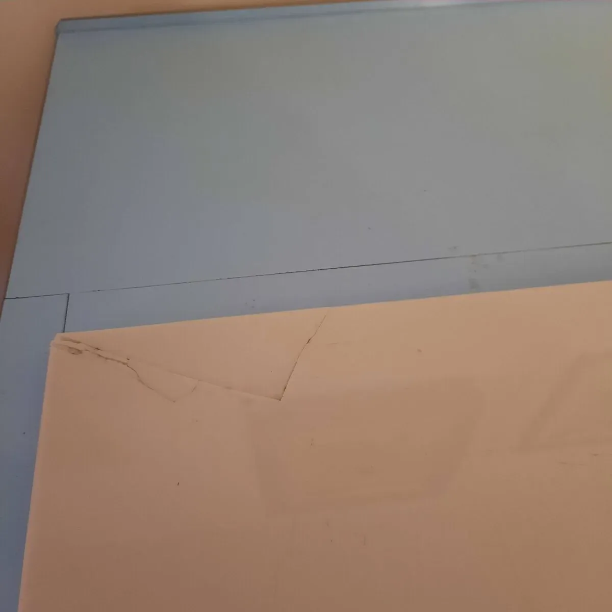 Illustration numéro 5 du produit Meuble console de dentiste 1950