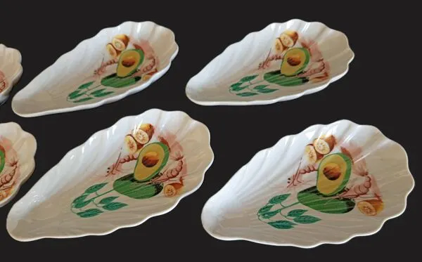 Illustration numéro 5 du produit Service à avocats pour 6 pers. en porcelaine, manufacture Pillivuyt