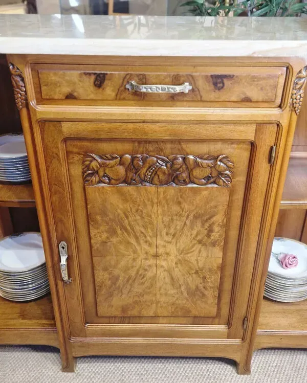 Illustration numéro 5 du produit Buffet époque fin Art Nouveau École de Nancy en noyer Gauthier Poinsignon (non signé)