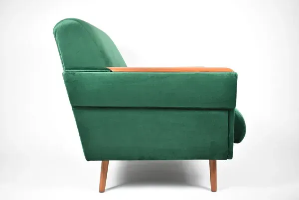 Illustration numéro 5 du produit Fauteuil vintage en velours années 1960 restauré bouteille verte
