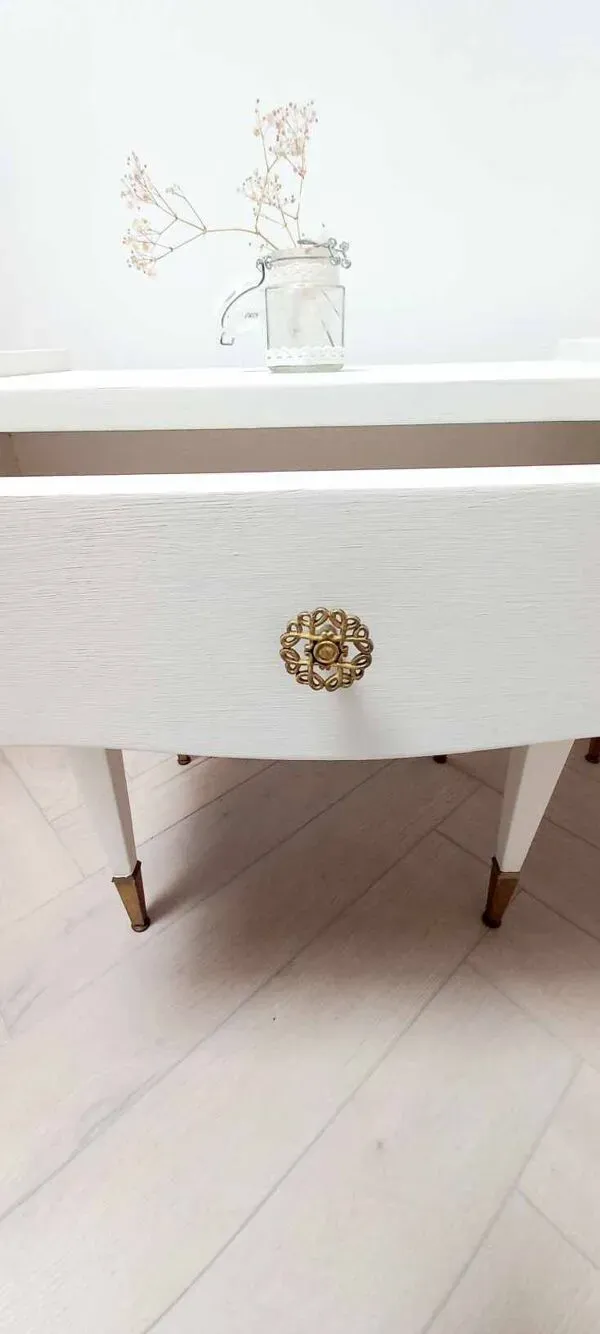 Illustration numéro 5 du produit Chevet vintage à pied compas