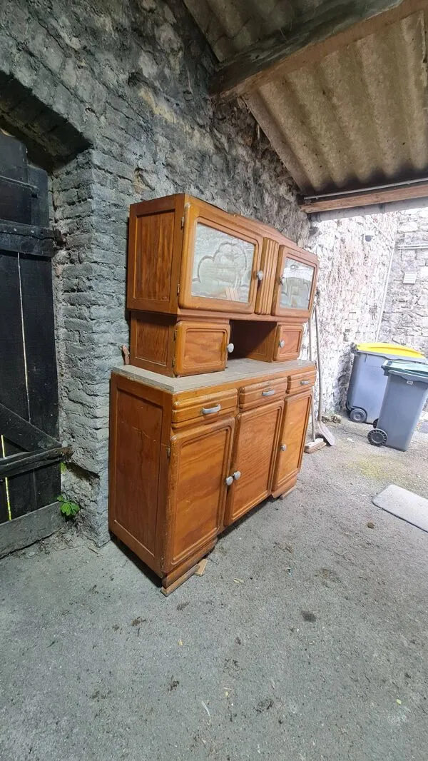 Illustration numéro 5 du produit Meuble Mado