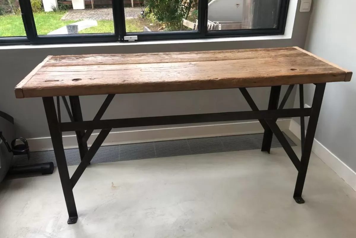 Illustration numéro 5 du produit Etabli ancien acier et bois