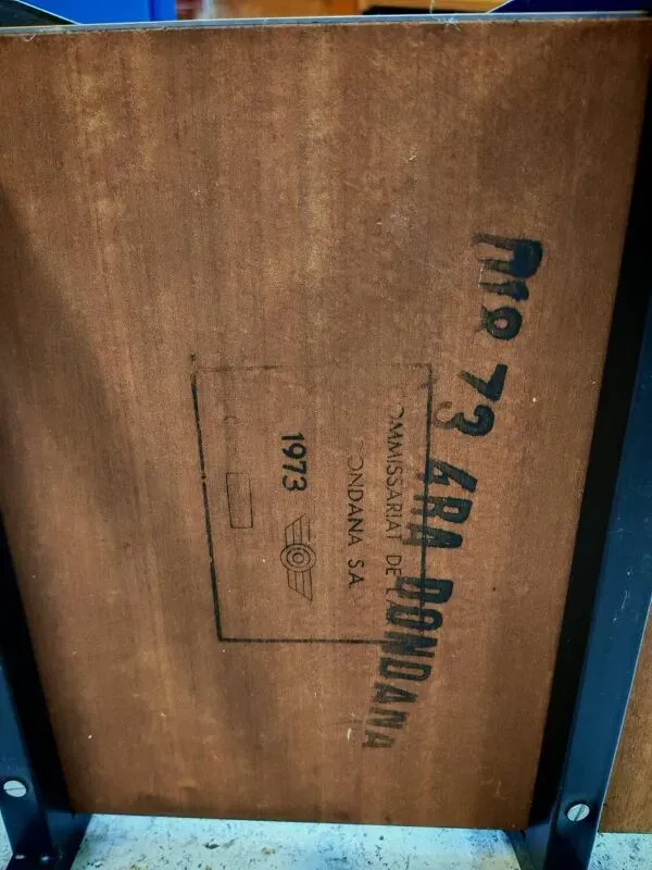 Illustration numéro 5 du produit Bout de canapé militaria