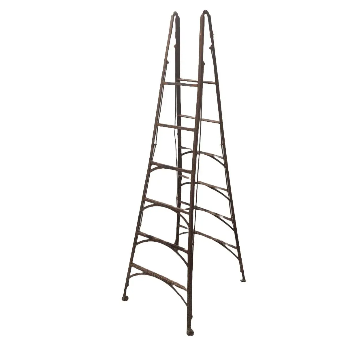 Illustration numéro 5 du produit Ancienne échelle industrielle française en métal, début des années 1900