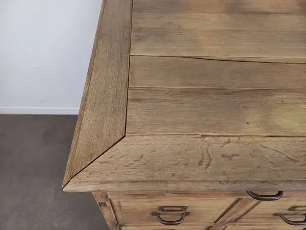 Illustration numéro 5 du produit Meuble de métier à tiroirs