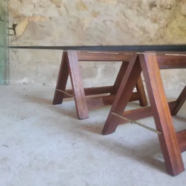 Illustration numéro 5 du produit Table basse design