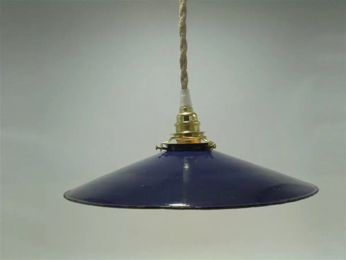 Illustration numéro 5 du produit Suspension en tôle émaillée