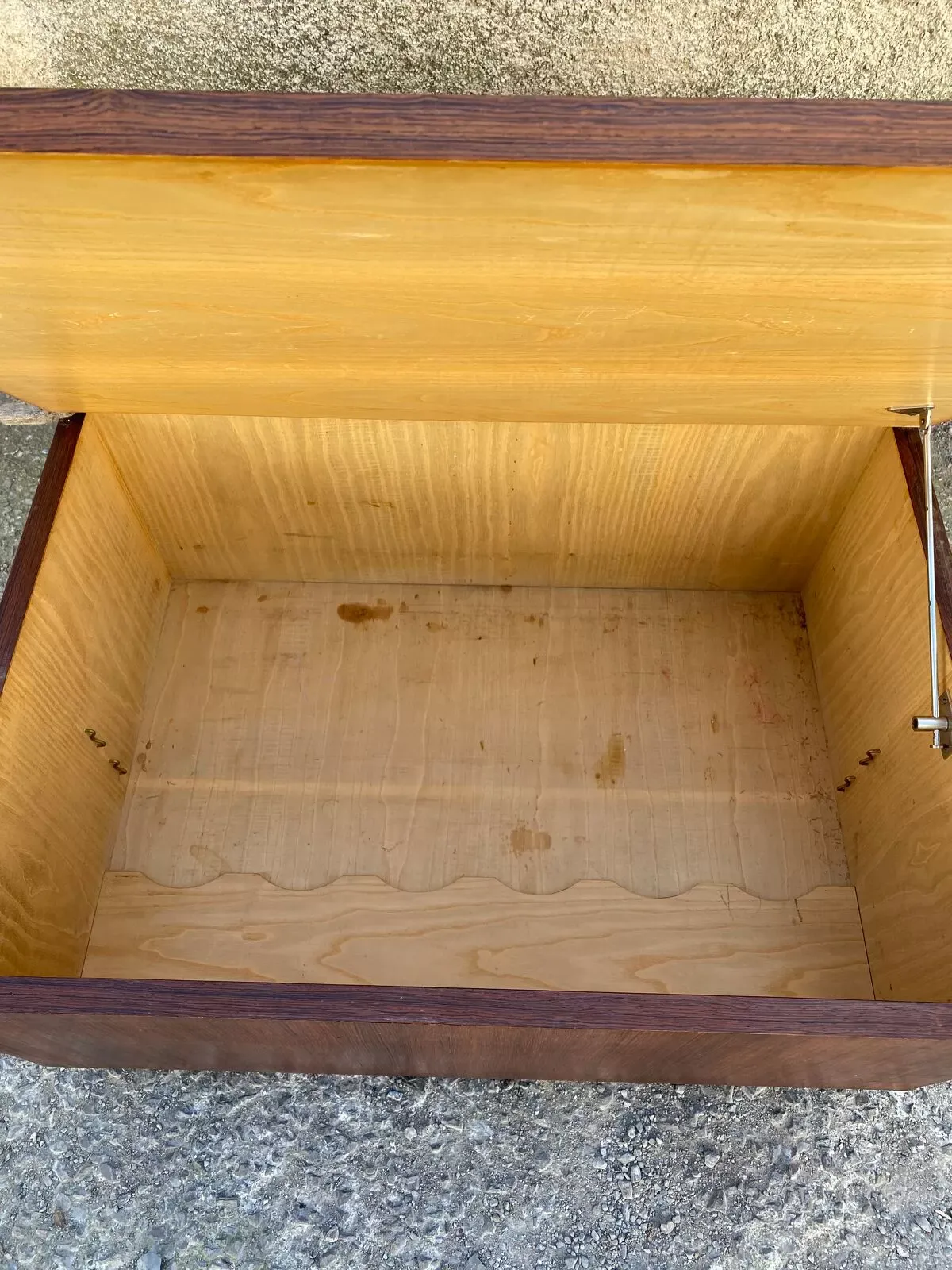 Illustration numéro 5 du produit Meuble bar jardinière design 1970 scandinave