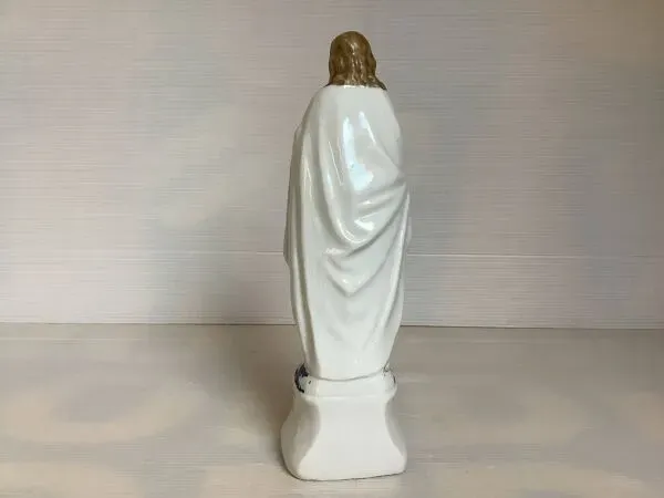 Illustration numéro 5 du produit Ancienne statuette religieuse