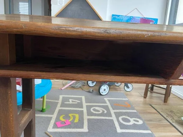 Illustration numéro 5 du produit Pupitre