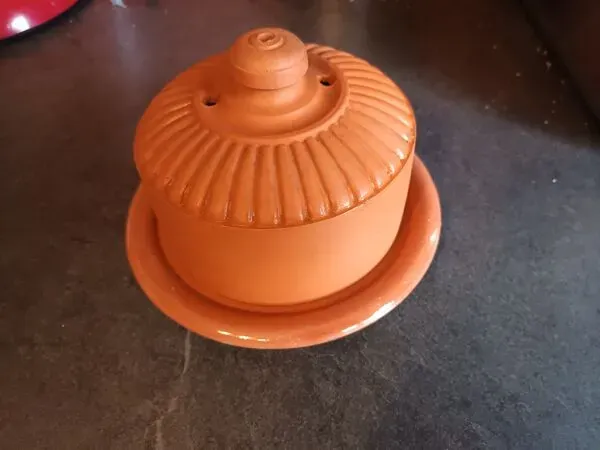 Illustration numéro 5 du produit Beurrier a eau