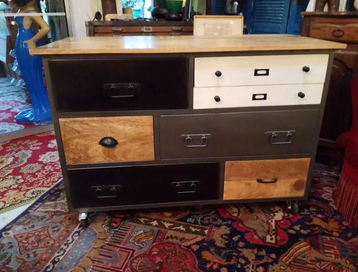 Illustration numéro 5 du produit Comptoir de magasin