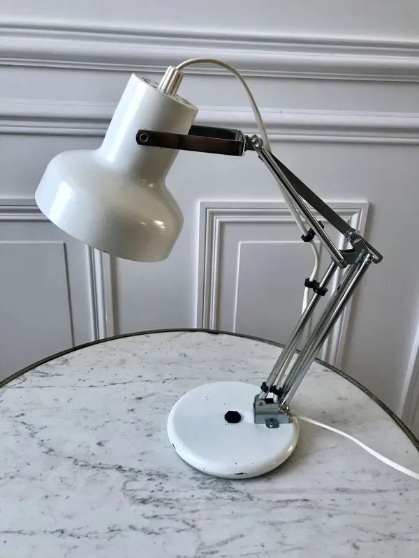 Illustration numéro 5 du produit Lampe de bureau / chevet articulée aluminor années 60-70