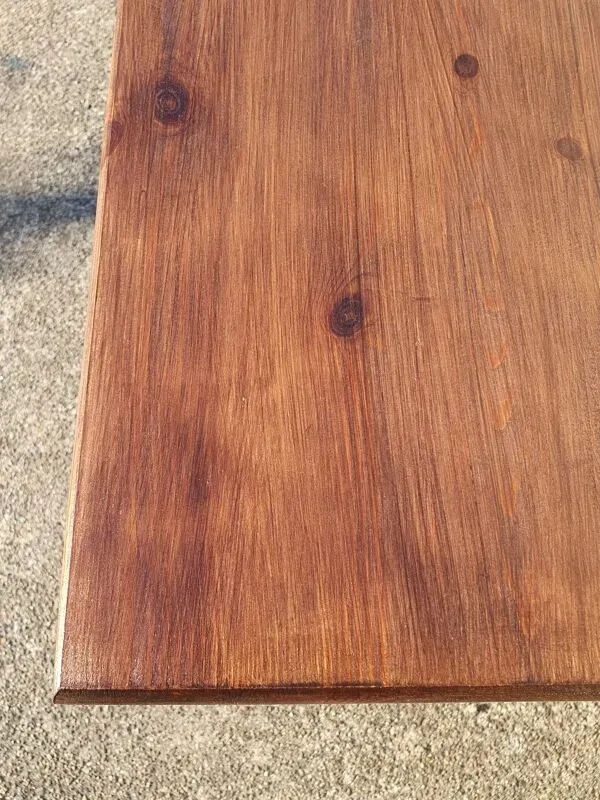 Illustration numéro 5 du produit Table basse style atelier