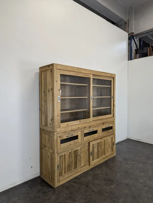 Illustration numéro 5 du produit Buffet industriel en pin