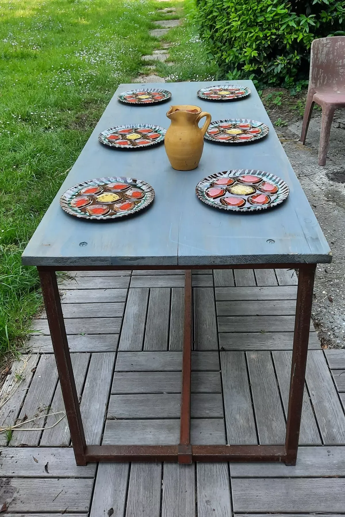 Illustration numéro 5 du produit Table industrielle pliante