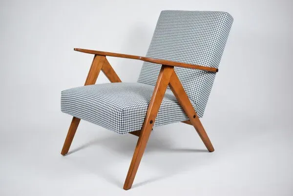 Illustration numéro 5 du produit Fauteuil original vintage 60s, édition VAR, entièrement restauré, tissu de poule, élégant