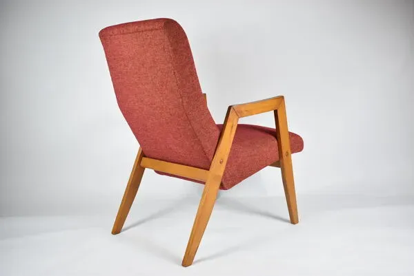 Illustration numéro 5 du produit Fauteuil d'origine vintage ''Relax'', années 1960, Europe de l'Est, rénové, tissu rouge