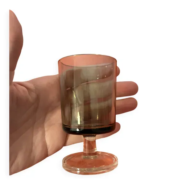 Illustration numéro 5 du produit Set de verres et carafe Luminarc