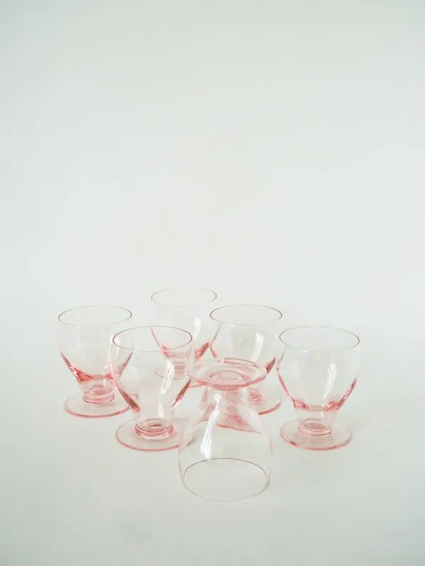 Illustration numéro 5 du produit Lot de 6 petits verres à vin, Rose, Art Déco, 1930