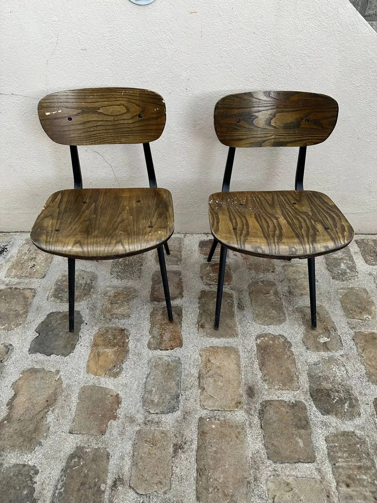 Illustration numéro 5 du produit 2 chaises style industriel en bois et métal