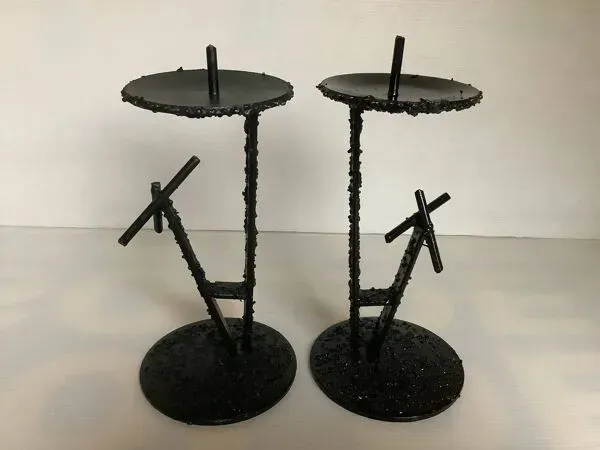 Illustration numéro 5 du produit Paire de bougeoirs métal noir