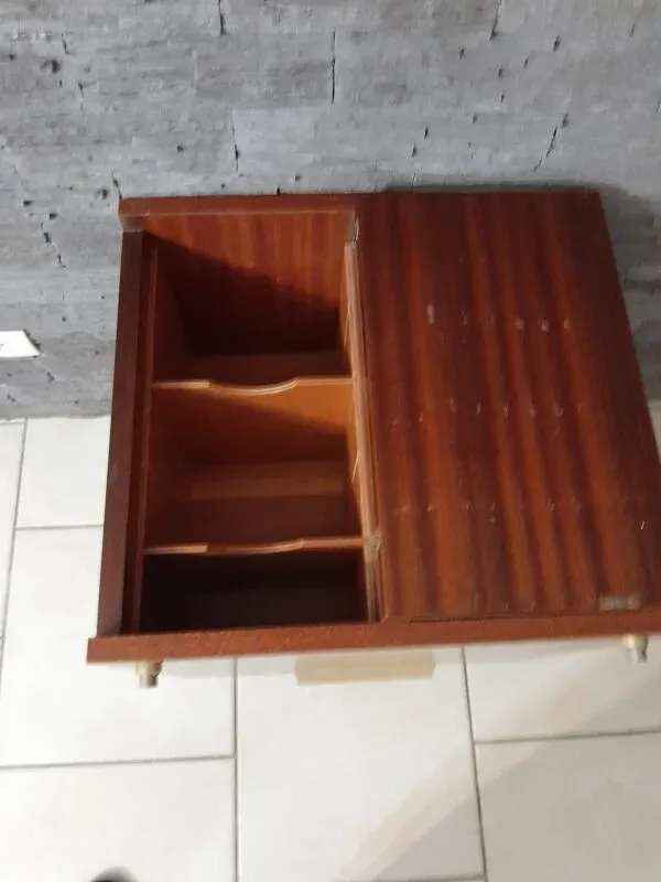 Illustration numéro 5 du produit Meuble de métier range dossier bureau teck vintage caisson médecin