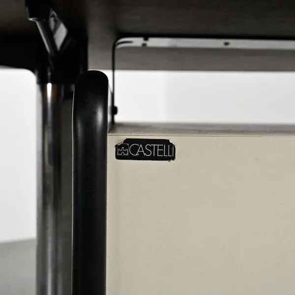 Illustration numéro 5 du produit Bureau par Giancarlo Piretti pour Castelli, Italie, vers 1970