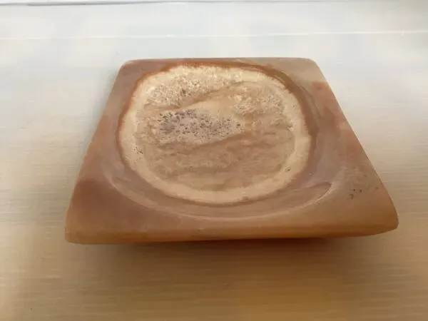 Illustration numéro 5 du produit Vide poche cendrier en onyx