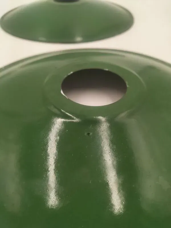 Illustration numéro 5 du produit 4 abat-jours en tôle émaillée