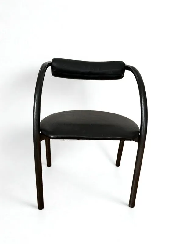 Illustration numéro 5 du produit 5 chaises design modernistes de Xcol