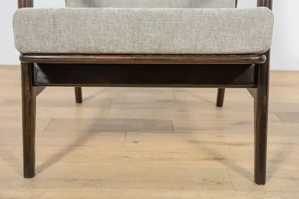 Illustration numéro 5 du produit Fauteuils modèle 300-139 de l'usine Swarzędz, Pologne, années 1960, lot de 2