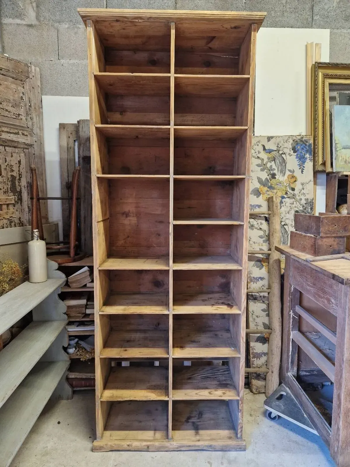 Illustration numéro 5 du produit Étagère d'atelier