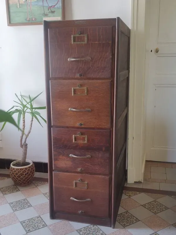 Illustration numéro 5 du produit Meuble de métier à tiroirs chêne