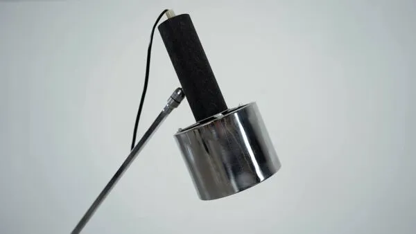 Illustration numéro 5 du produit Lampadaire néerlandais, années 1960