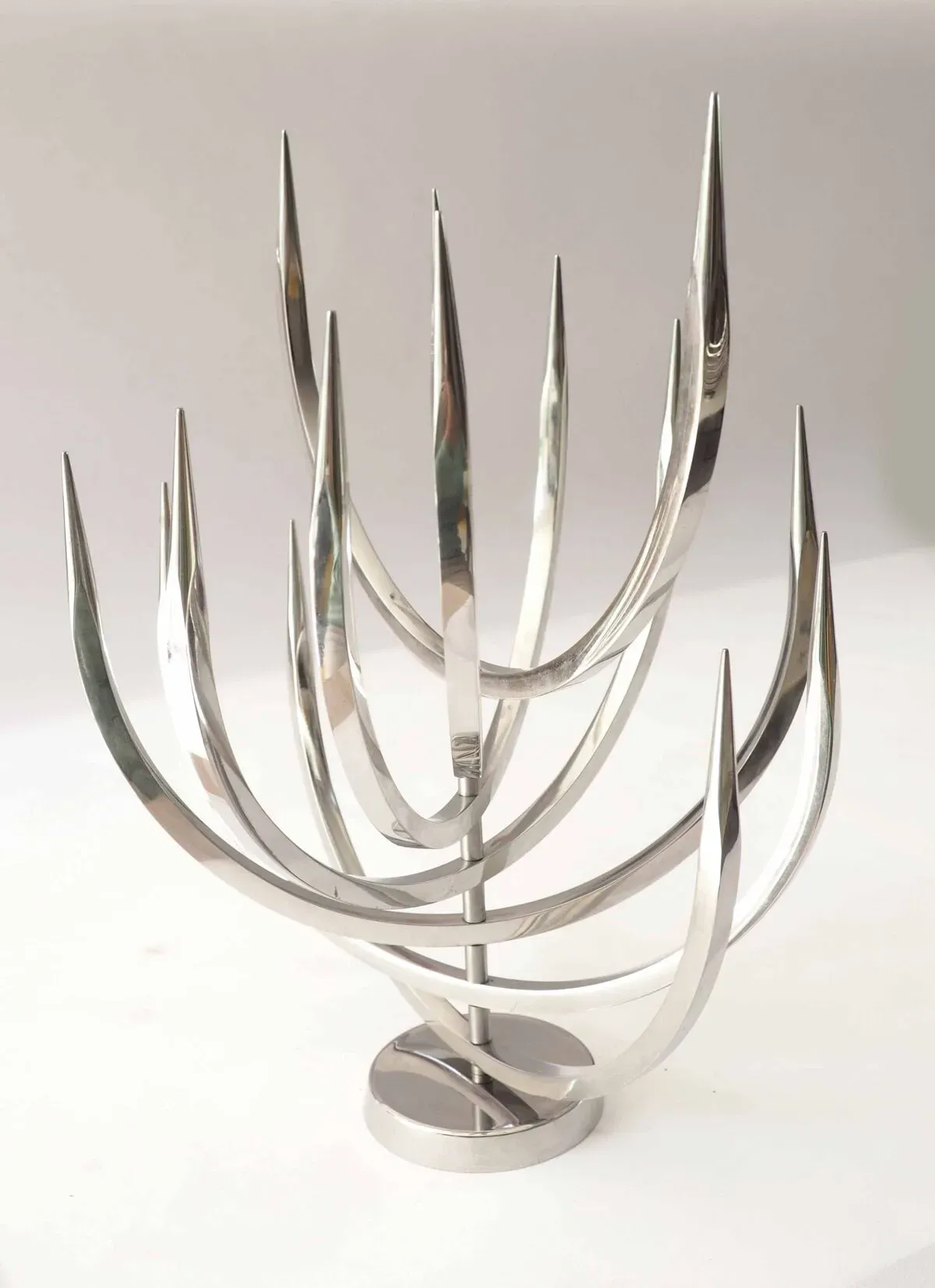 Illustration numéro 5 du produit Paire de chandeliers bougeoirs X Feal