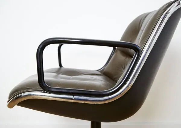 Illustration numéro 5 du produit Charles Pollock ''Executive Chair'' for Knoll International