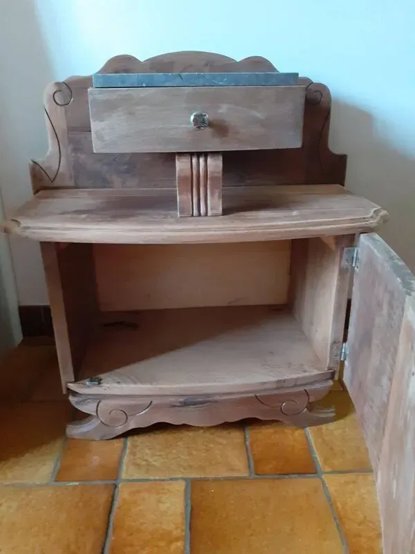 Illustration numéro 5 du produit Chevet