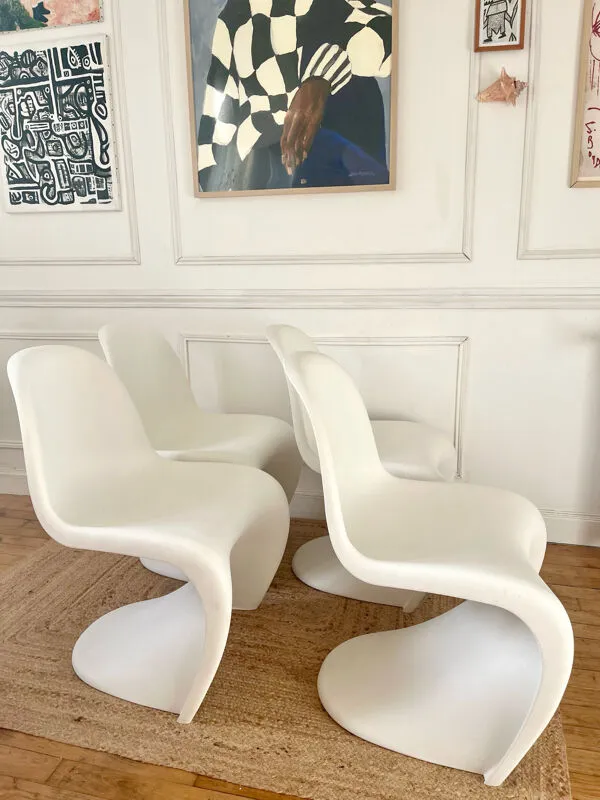 Illustration numéro 5 du produit 4 chaises Verner Panton édition Vitra