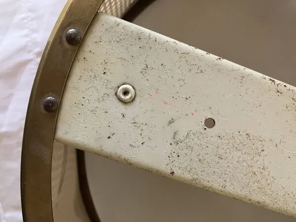 Illustration numéro 5 du produit Plafonnier lunel tôle perforée et verre dépoli années 50