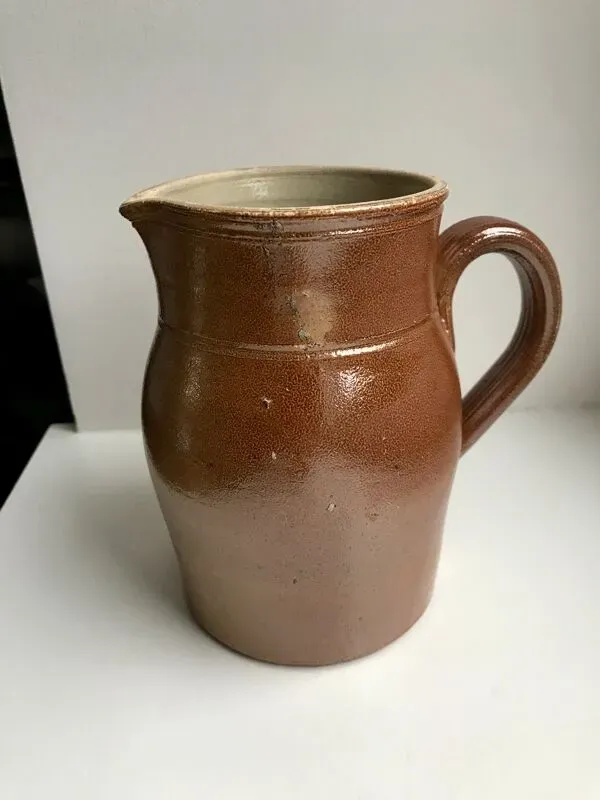 Illustration numéro 5 du produit Pichet en grès marron Digoin Sarreguemines vintage
