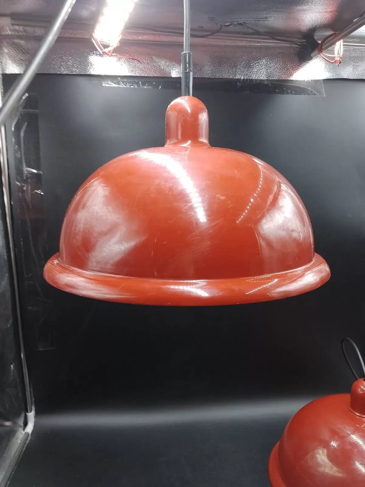 Illustration numéro 5 du produit Rare x2 suspension lita design lampe industrielle  usine  tôle 1960/70 loft