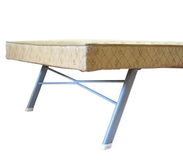 Illustration numéro 5 du produit Lit de jour pliable vintage des années 50