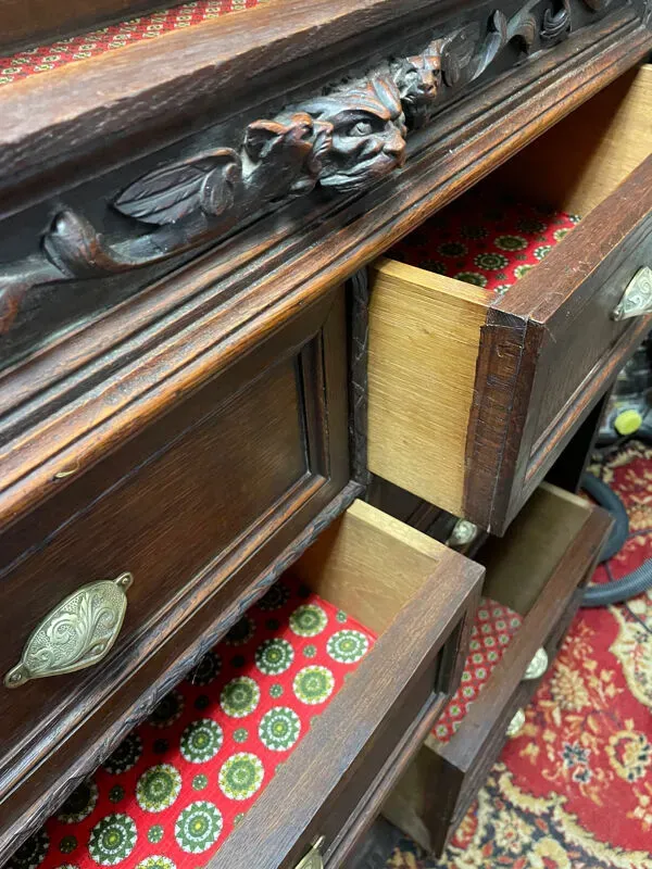 Illustration numéro 5 du produit Pupitre meuble écritoire à tiroirs ancien