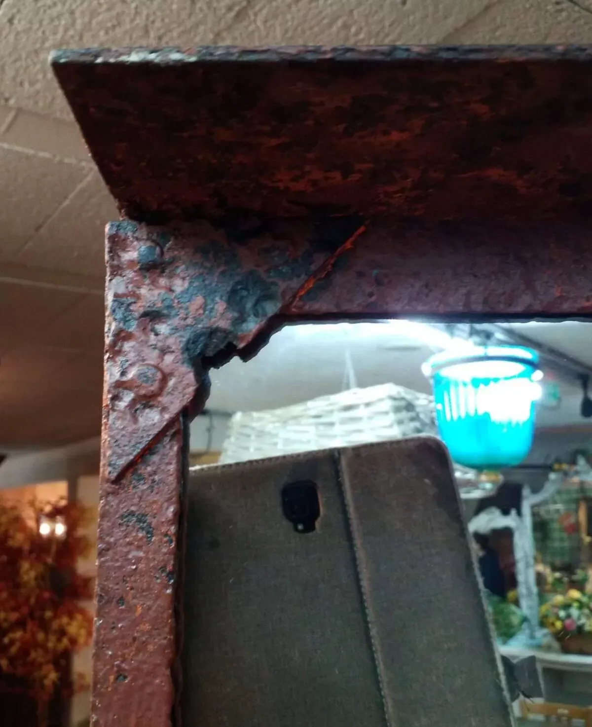 Illustration numéro 5 du produit Miroir industriel